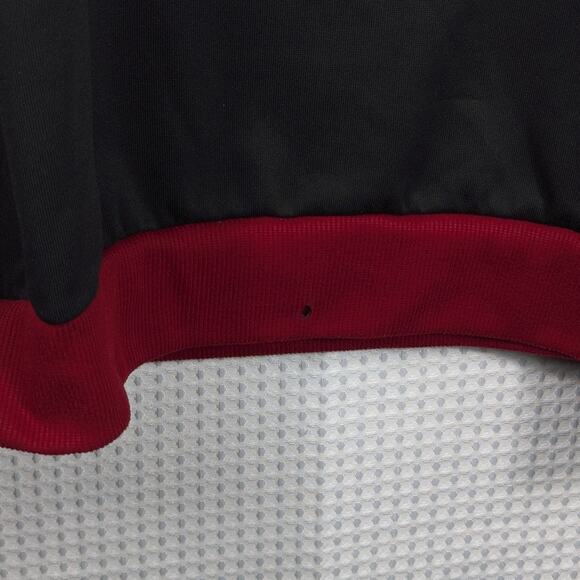 True Religion XL Black Red Raglan Sweatshirt Buddha Logo Crewneck Read Flaw - Picture 3 of 7